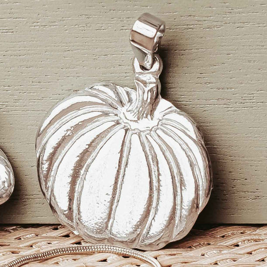 Handmade Pumpkin Necklace - Pumpkin Jewelry - Pumpkin Gifts