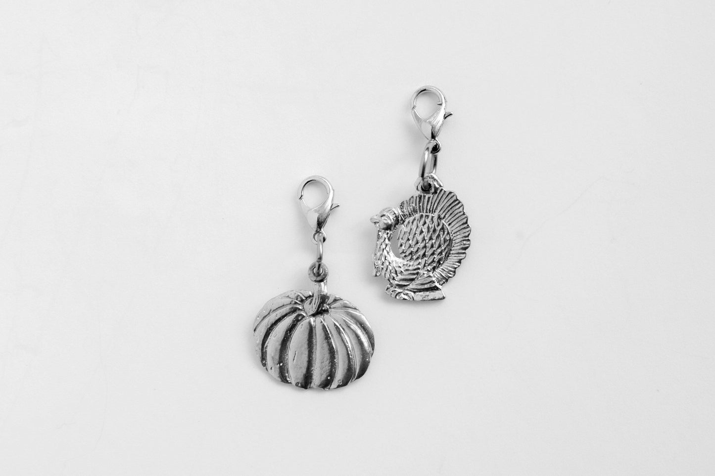 USA Handcrafted Personalized Holiday Theme Knitter Place Stitch Marker, Mom Gift - House of Morgan Pewter