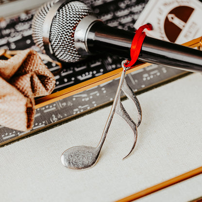 Pewter sixteenth note