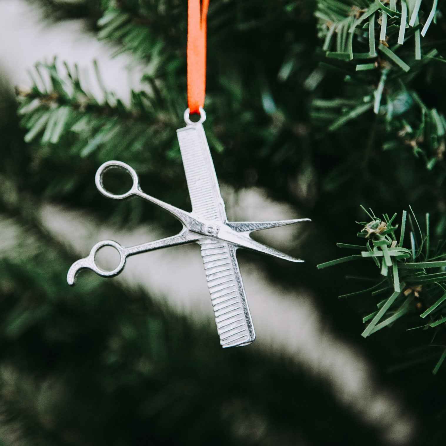 Scissors and Comb Ornament for Tree- Hair Stylist Gift Ideas House of Morgan Pewter Scissors and Comb Ornament for Tree- Hair Stylist Gift Ideas House of Morgan Pewter