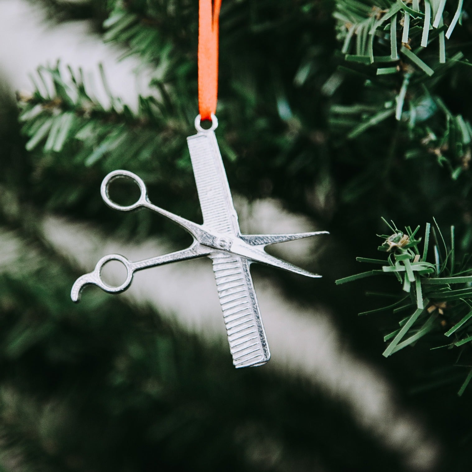 Scissors and Comb Ornament for Tree- Hair Stylist Gift Ideas