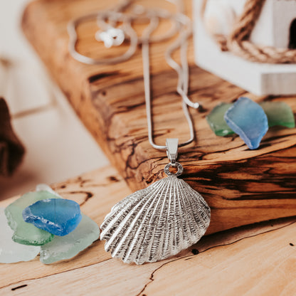 Pewter Clam Shell Pendant Necklace