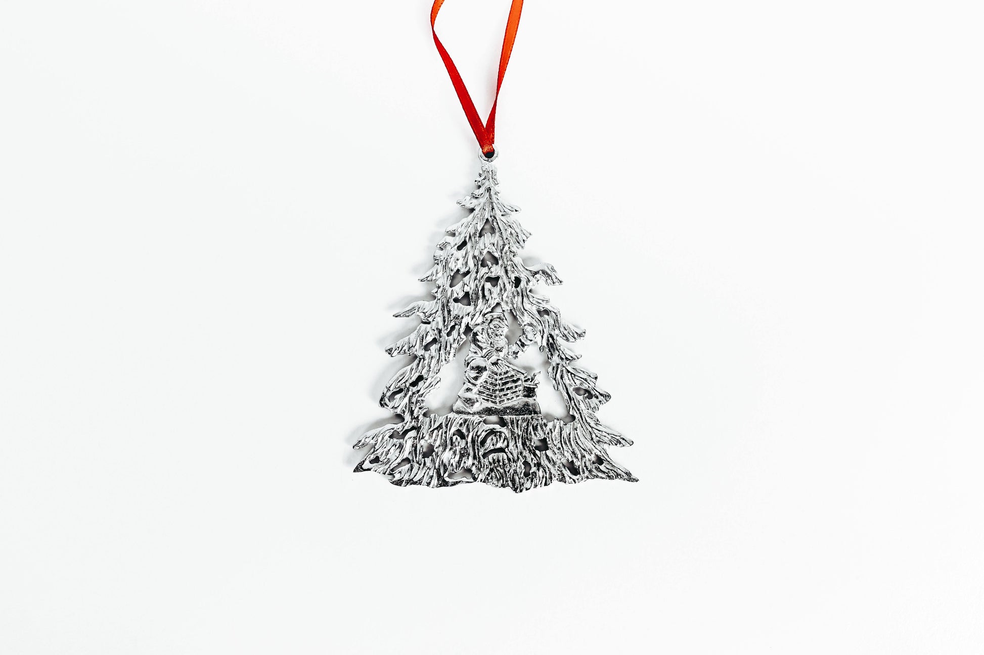 Handmade Winter Wonderland Santa Christmas Tree Ornament - House of Morgan Pewter
