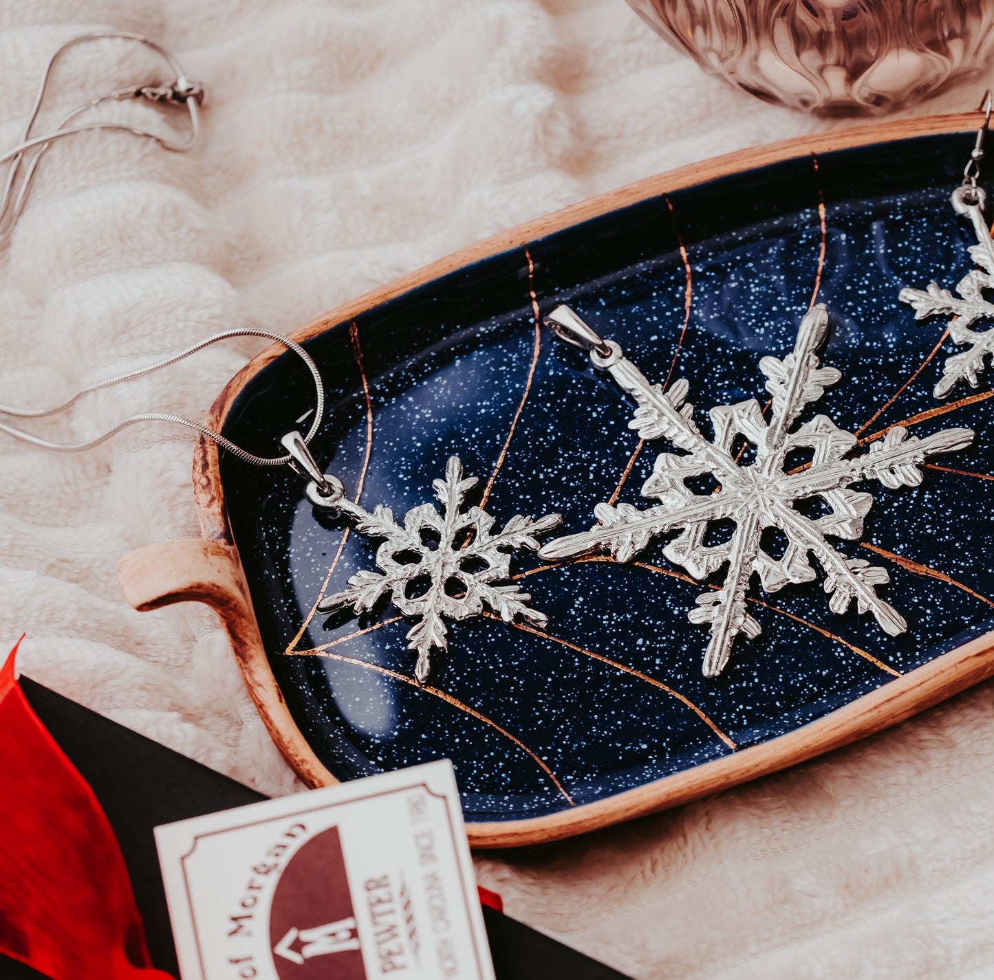 Snowflake Necklace, Winter Pendant, Customized Jewelry,