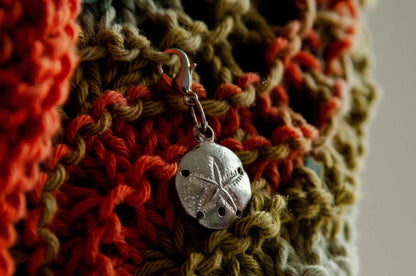 Knitter Place Marker - Beach Theme - Unique Crafter Gift