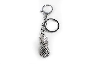 pineapple keychain