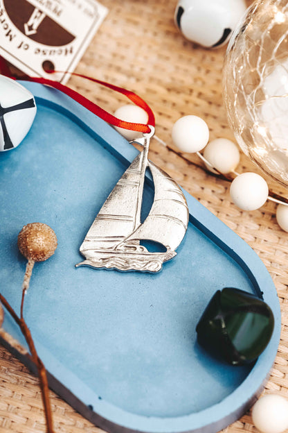 Maryland Christmas Ornaments - Sailboat - Crab - MD Travel Gift Set and Souvenirs